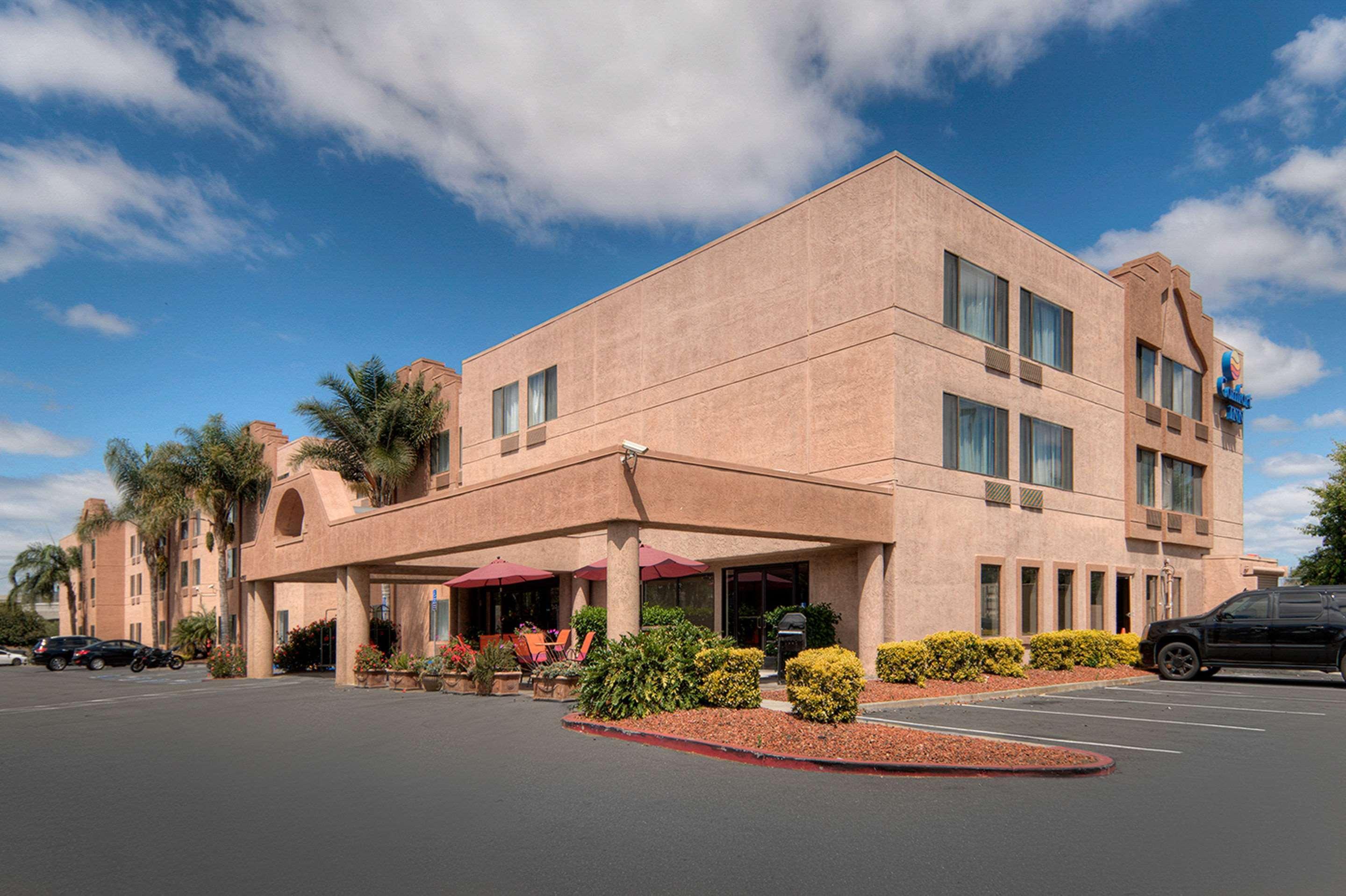 Comfort Inn Silicon Valley East Fremont Eksteriør billede